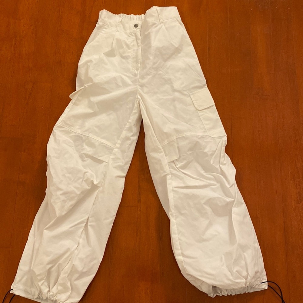 Parachute pants